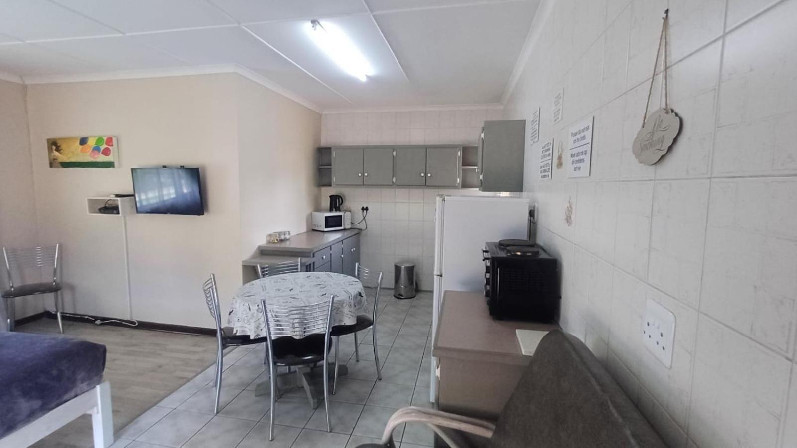 Ceelee'S Place Bloemfontein Exterior photo